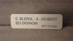 Plaque boite à lettres OR